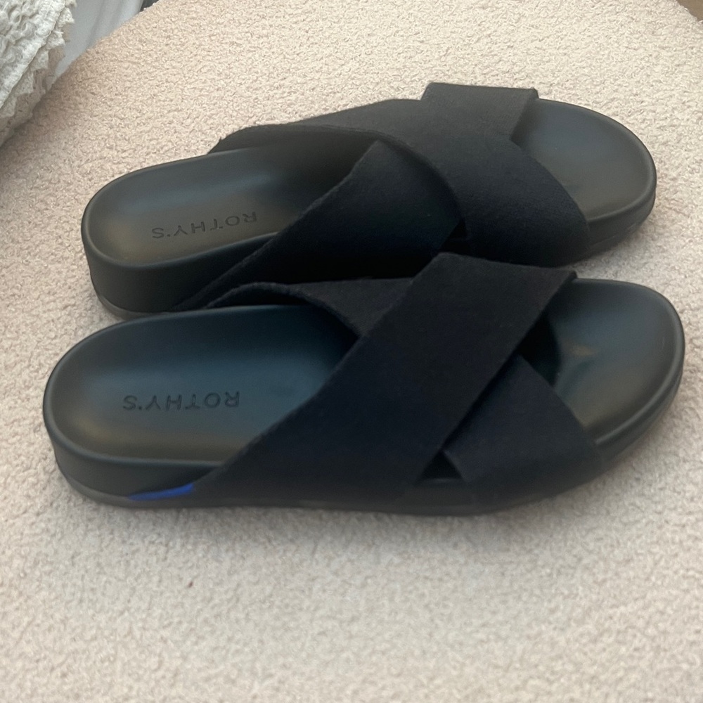 Rothy’s The Weekend Slide Black Crisscross Sandals Size 7 - Picture 8 of 9
